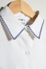 Charger l&#39;image dans la galerie, Chemise vintage blanche et son col brodé