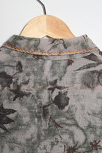 Charger l&#39;image dans la galerie, Chemise vintage à motif customisée