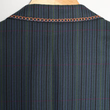 Load image into Gallery viewer, Veste en laine vintage oversize cutomisée