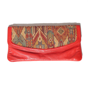 Pochette en cuire rouge