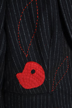 Charger l'image dans la galerie, Veste noire à rayure blanche