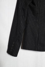 Charger l'image dans la galerie, Veste noire à rayure blanche