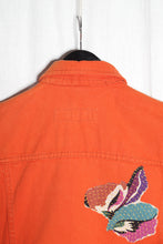 Charger l&#39;image dans la galerie, Veste en jeans orange fleurs boro
