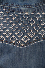 Cargar imagen en el visor de la galería, Chemise / robe en jean&#39;s Sashiko