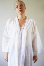Load image into Gallery viewer, Kimono blanc Sashiko