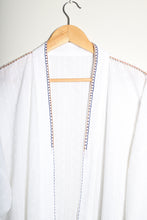 Charger l&#39;image dans la galerie, Kimono blanc Sashiko