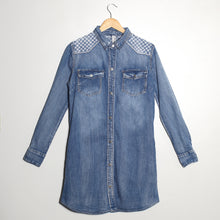 Load image into Gallery viewer, Robe chemise en jeans Sashiko