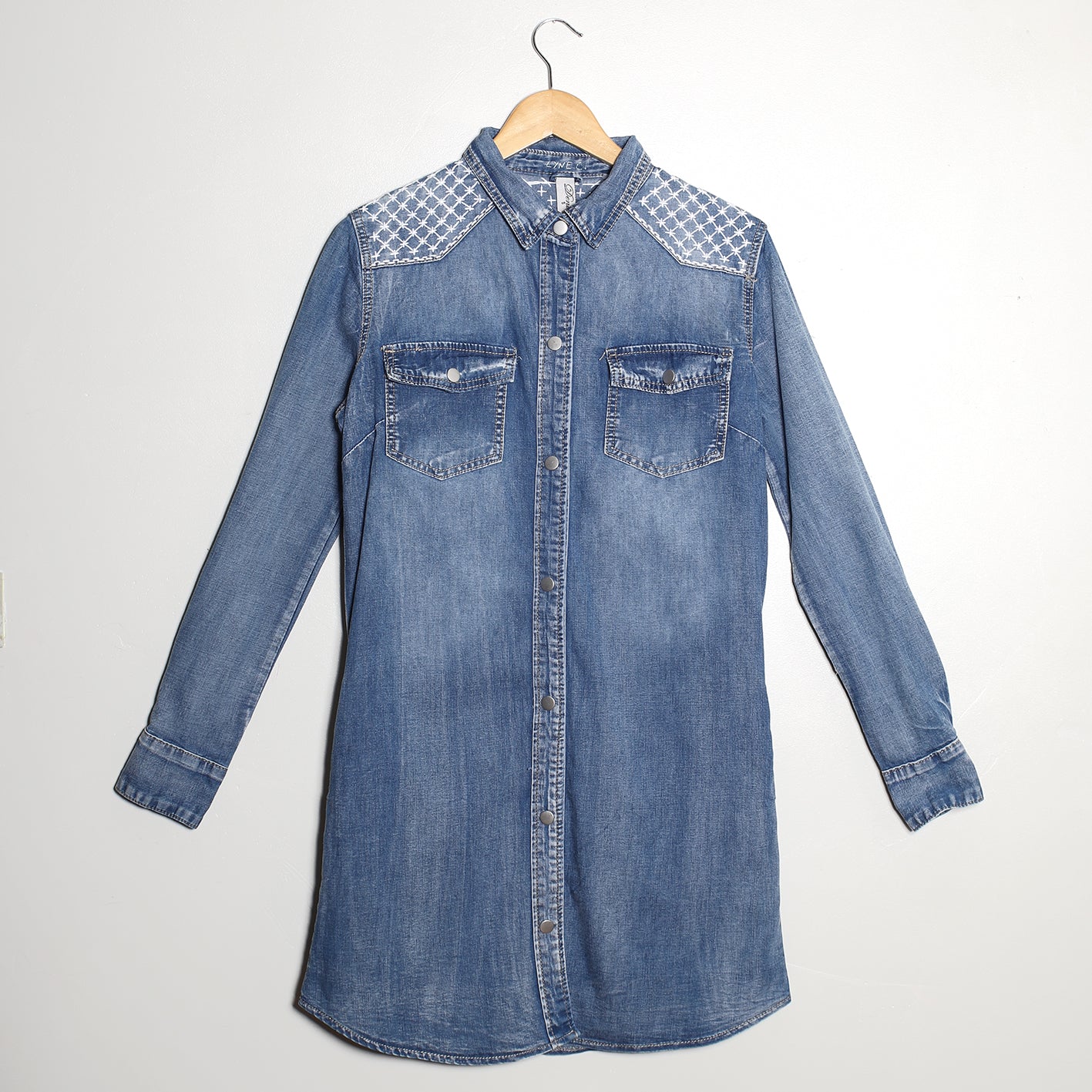 Robe chemise en jeans Sashiko