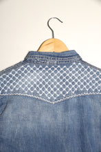 Load image into Gallery viewer, Robe chemise en jeans Sashiko