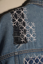 Cargar imagen en el visor de la galería, Veste en jeans patchwork et Sashiko