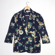 Load image into Gallery viewer, Veste vintage à fleurs et son col brodé