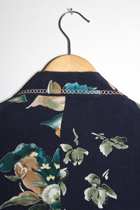 Veste vintage à fleurs et son col brodé