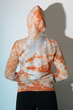 Load image into Gallery viewer, Hoodie tye and dye orange et gris / S /