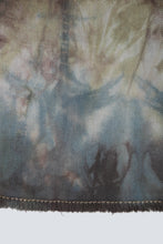 Load image into Gallery viewer, Bermuda homme batik recyclé