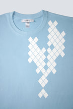 Charger l&#39;image dans la galerie, T-shirt bleu ciel graphique blanc